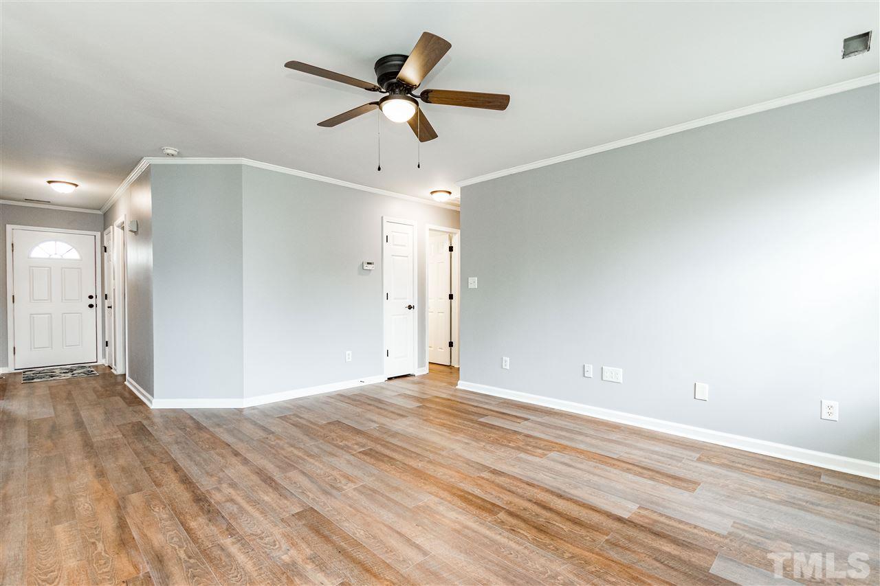4142 Springfield Creek Drive Raleigh, NC 27616 - Photo 10 of 25 Gallery Image 10