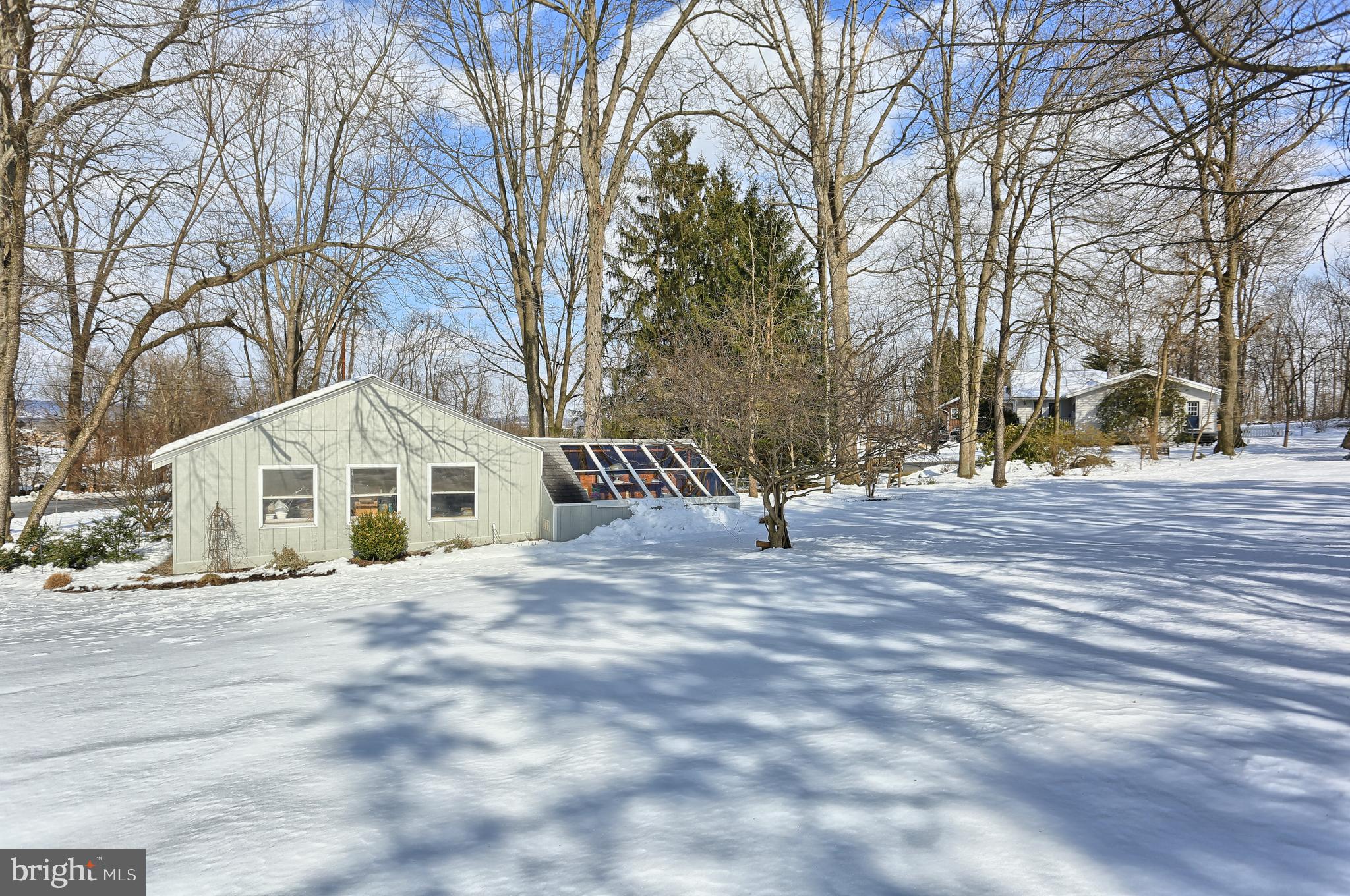 1030 Epler Road Middletown, PA 17057 - Photo 22 of 37 Shed & Greenhouse