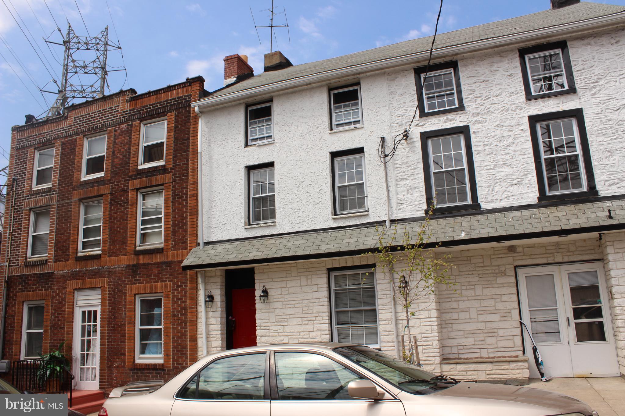 116 Grape Street Philadelphia, PA 19127 - Photo 1 of 8