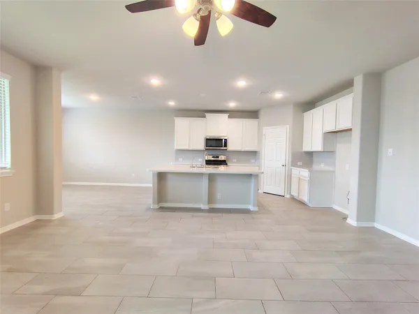 $2,200 | 9822 Willow Crown Lane, Richmond, TX 77406