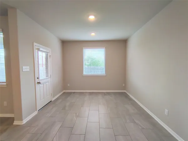 $2,200 | 9822 Willow Crown Lane, Richmond, TX 77406