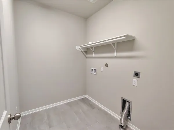 $2,200 | 9822 Willow Crown Lane, Richmond, TX 77406