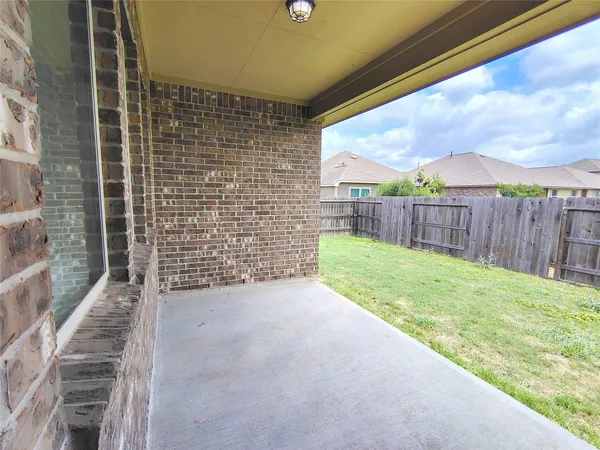 $2,200 | 9822 Willow Crown Lane, Richmond, TX 77406