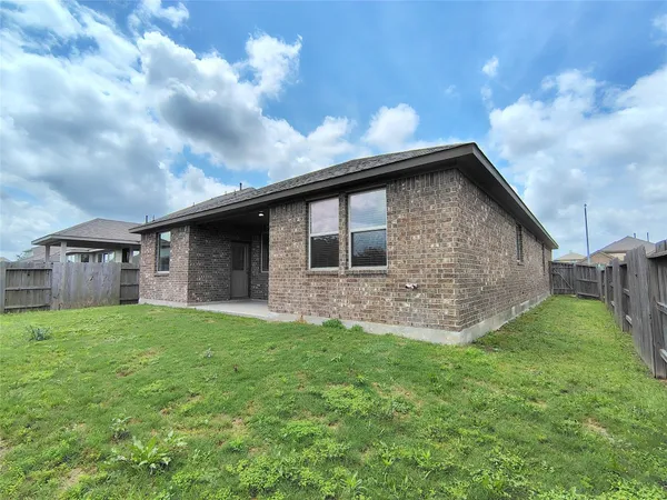 $2,200 | 9822 Willow Crown Lane, Richmond, TX 77406