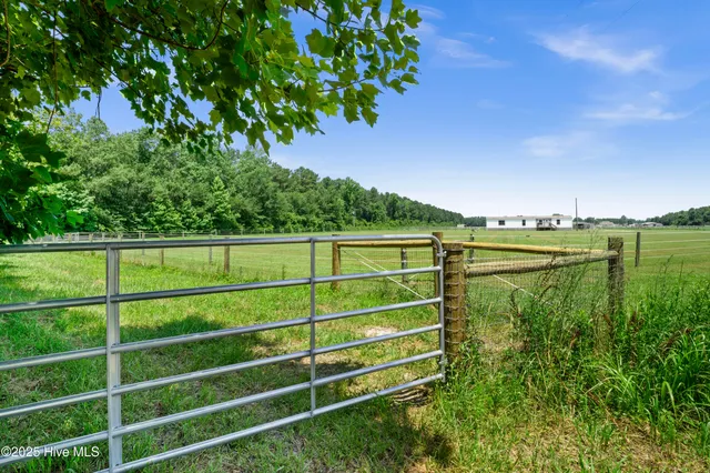 $550,000 | 4948 New Savannah Road, Unit 1, Burgaw, NC 28425