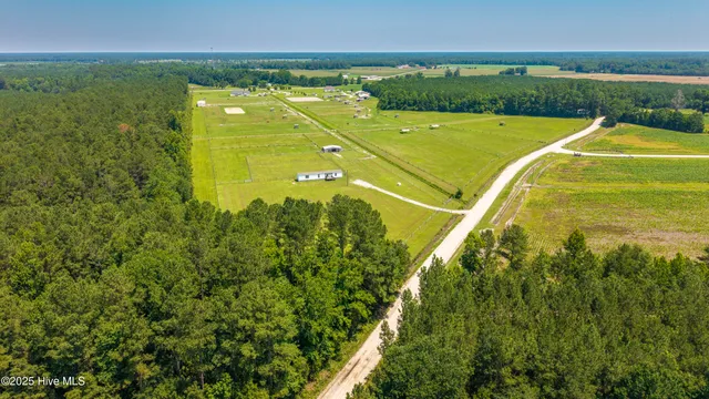 $550,000 | 4948 New Savannah Road, Unit 1, Burgaw, NC 28425