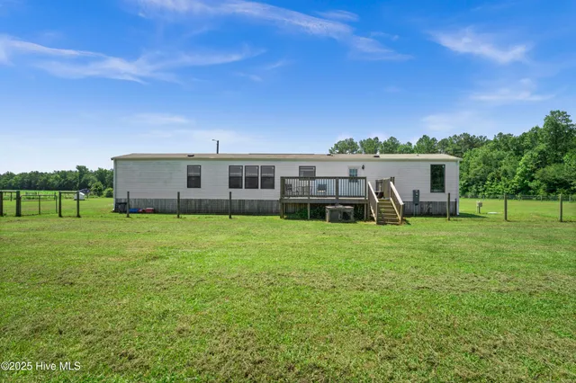 $550,000 | 4948 New Savannah Road, Unit 1, Burgaw, NC 28425