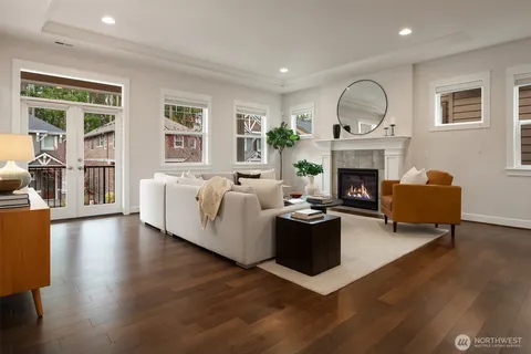 $1,849,999 | 474 5th Avenue Northeast, Issaquah, WA 98029