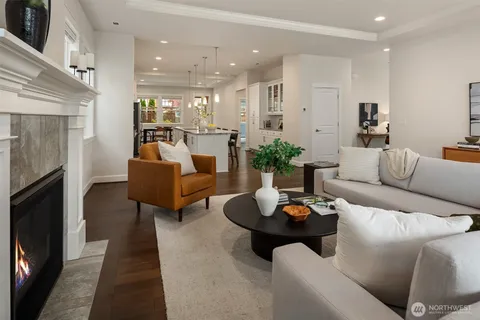 $1,849,999 | 474 5th Avenue Northeast, Issaquah, WA 98029