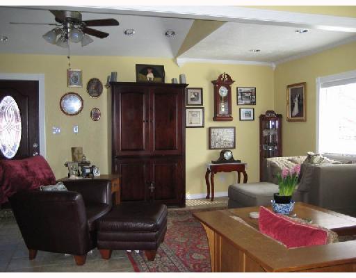 780 Deerfield Road Terrytown, LA 70056 - Photo 2 of 8 Gallery Image 2
