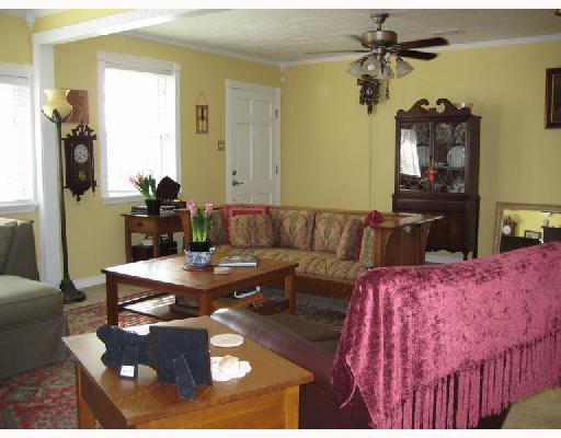 780 Deerfield Road Terrytown, LA 70056 - Photo 3 of 8 Gallery Image 3