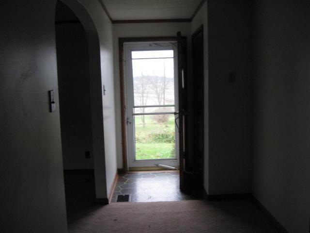 430 Mt Perry Road Mount Perry, OH 43760 - Photo 7 of 11