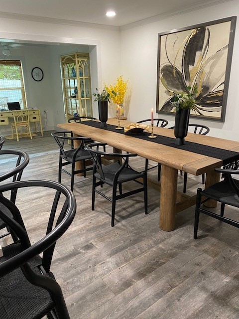 3816 Mockingbird Drive Vero Beach, FL 32963 - Photo 10 of 19 a view of a livingroom and dining room