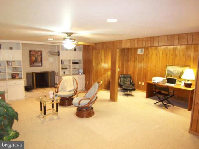 11100 Coppermine Road Woodsboro, MD 21798 - Photo 4 of 20 Rec Room