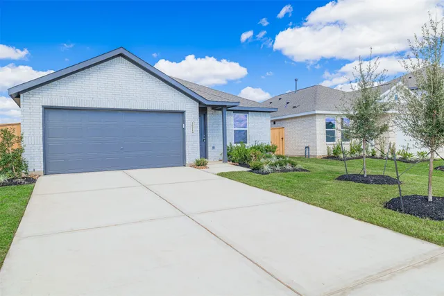 $1,800 | 26718 Scarlet Willow Drive, Katy, TX 77493