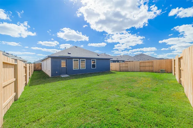 $1,800 | 26718 Scarlet Willow Drive, Katy, TX 77493