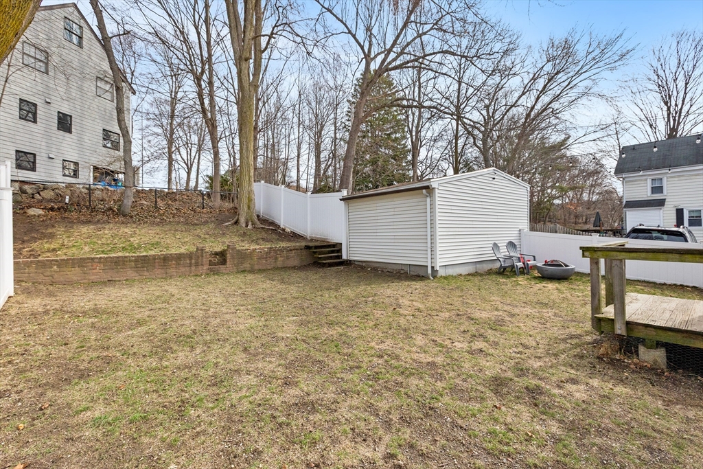 95 High Street Reading, MA 01867 - Photo 3 of 28 Gallery Image 3