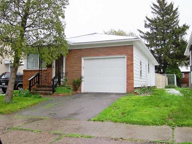 24 Norran Drive Rochester, NY 14609 - Photo 1 of 1 Exterior Front
