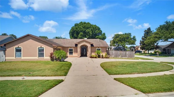 $399,000 | 5719 Sweetheart Court, St. Cloud, FL 34772