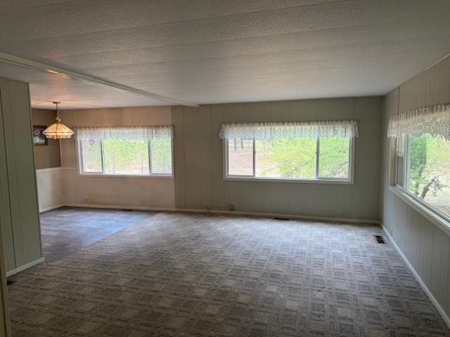 32825 North Perry Road Deer Park, WA 99006 - Photo 5 of 27 Gallery Image 5