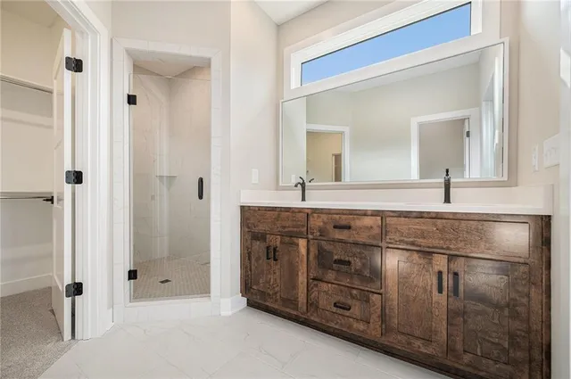 $487,500 | 462 Green Drive, Lawson, MO 64062