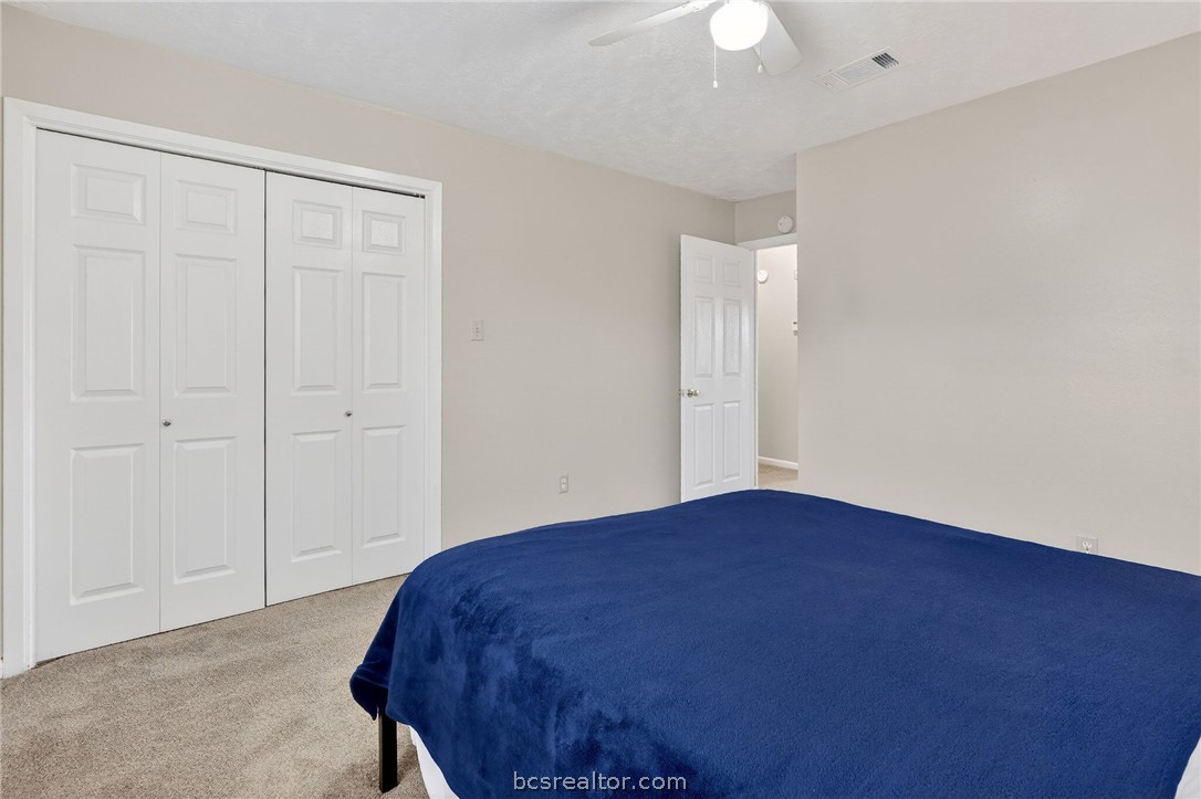1400 Summit Street, Unit B College Station, TX 77845 - Photo 20 of 28