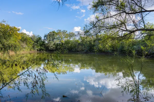 $3,500,000 | 399 Seals Creek Road, Lockhart, TX 78644