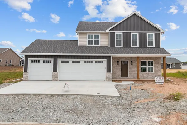 $625,000 | 2514 Beasle Court, De Pere, WI 54115
