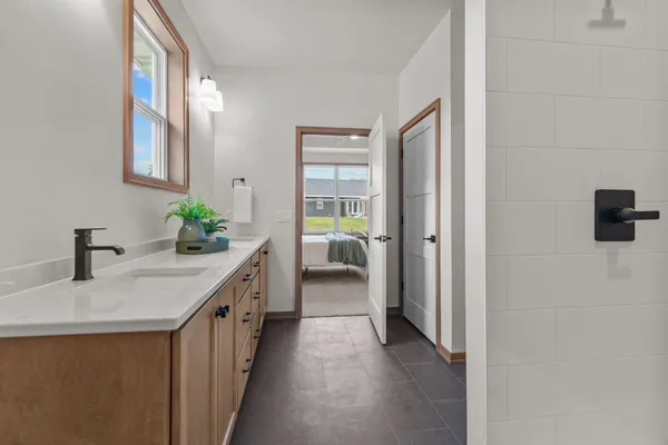 $625,000 | 2514 Beasle Court, De Pere, WI 54115