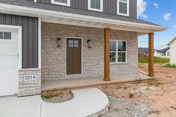 $625,000 | 2514 Beasle Court, De Pere, WI 54115