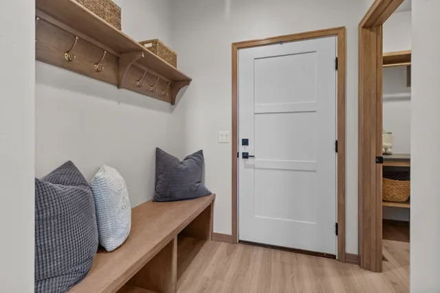 $619,900 | 2514 Beasle Court, De Pere, WI 54115