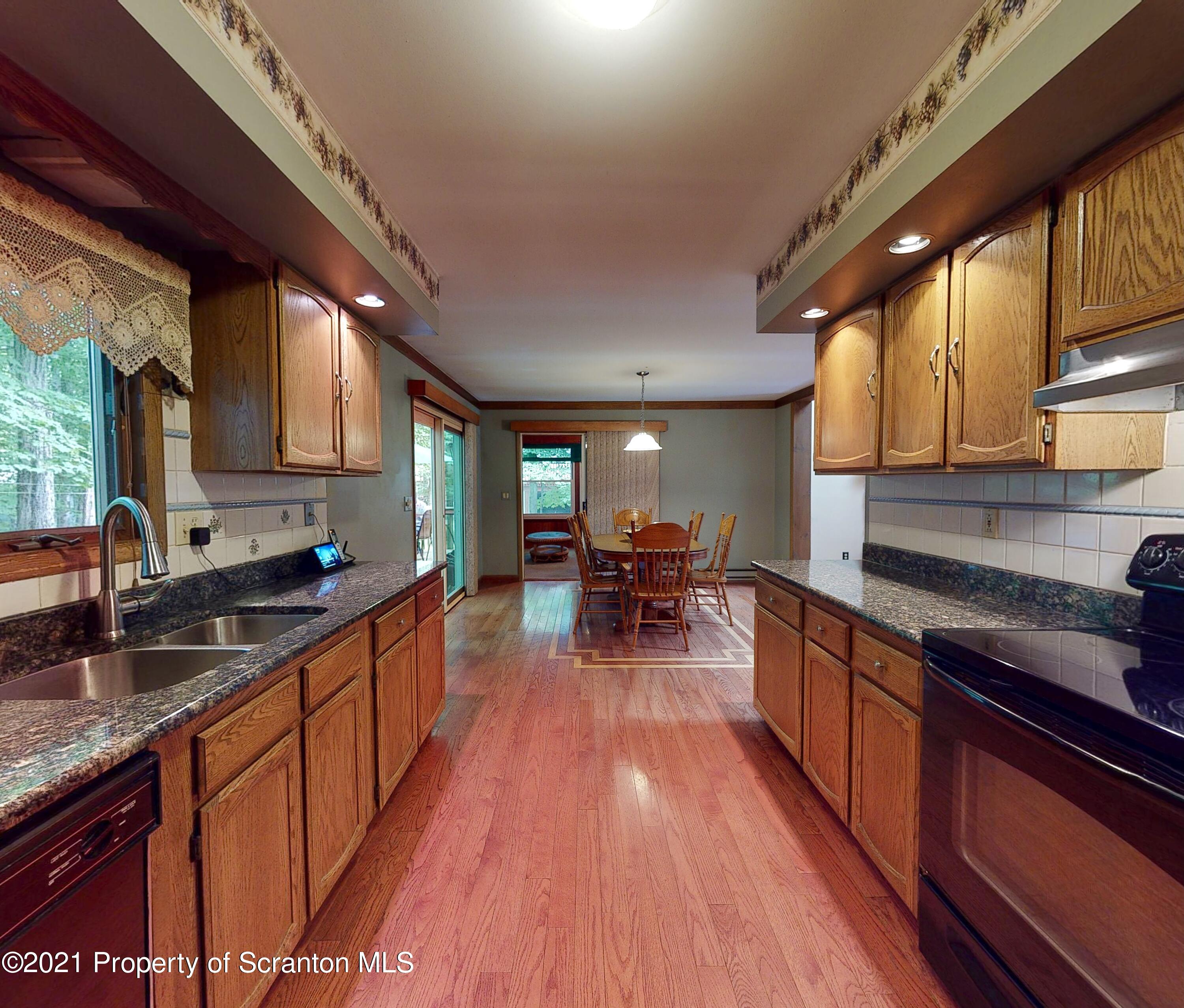 1024 Tomahawk Road Lake Ariel, PA 18436 - Photo 16 of 51 Gallery Image 16