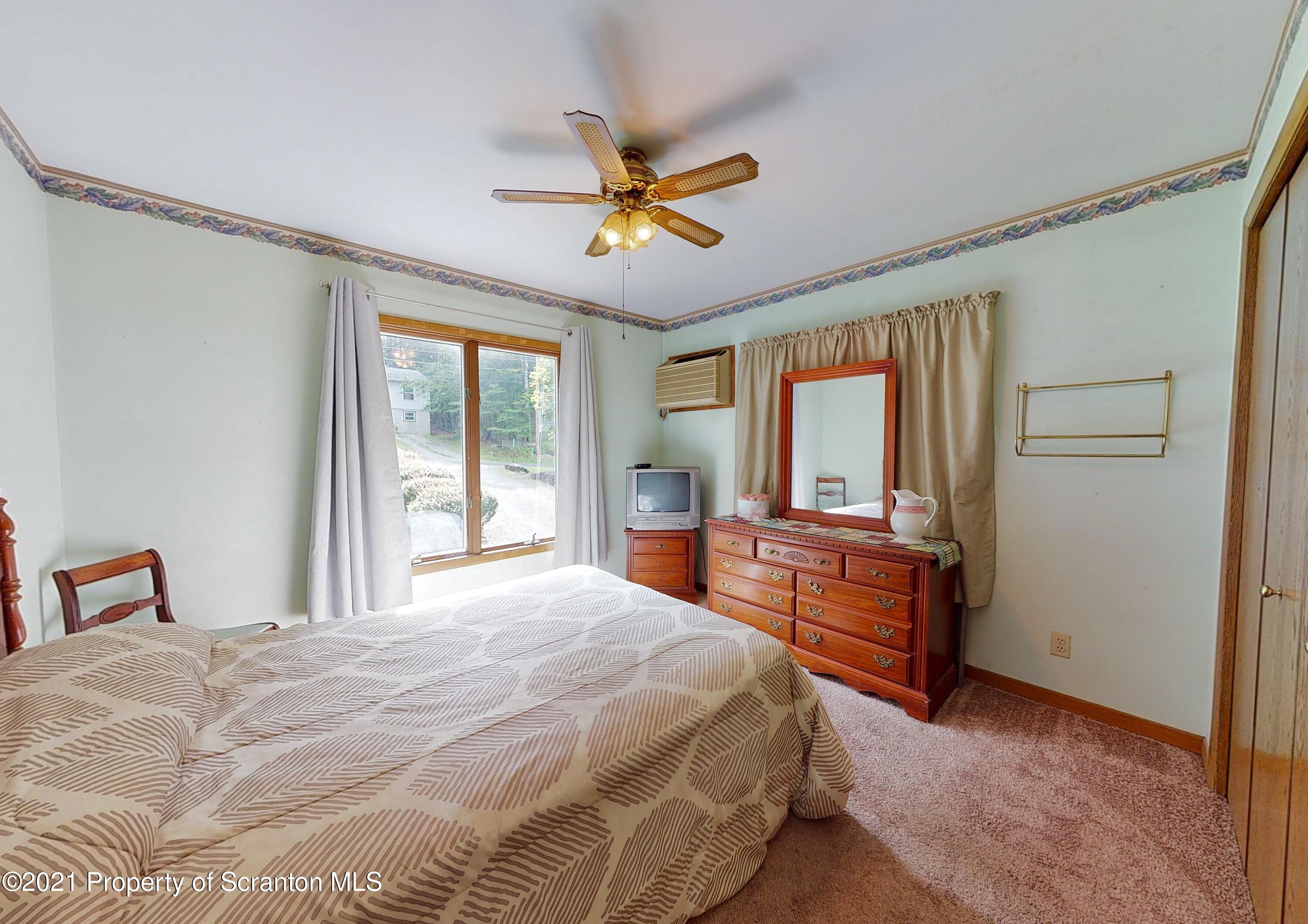 1024 Tomahawk Road Lake Ariel, PA 18436 - Photo 20 of 51 Gallery Image 20