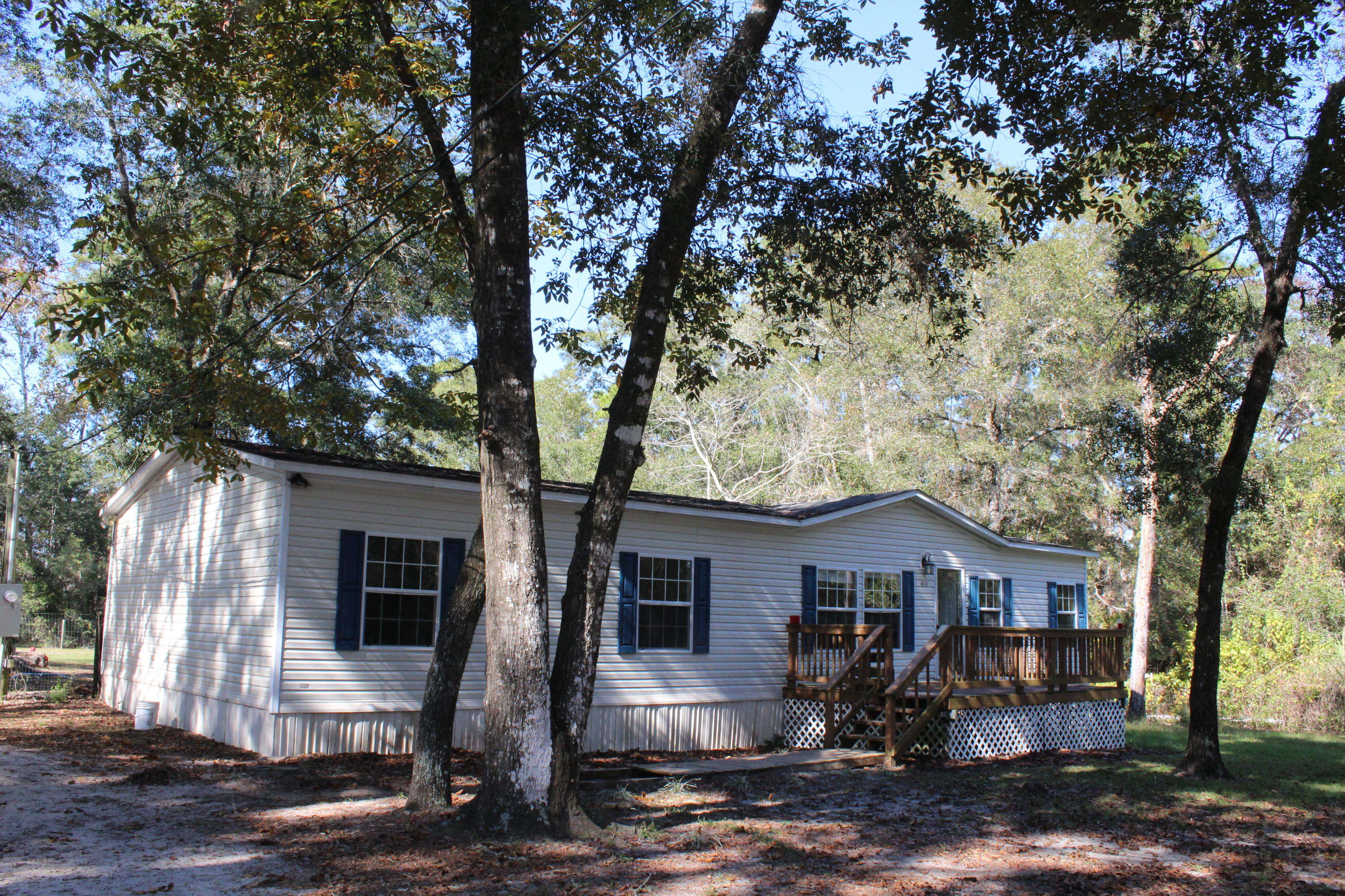 400 Whitfield Road Freeport, FL 32439 - Photo 7 of 34 400 Whitfield_Front View 4
