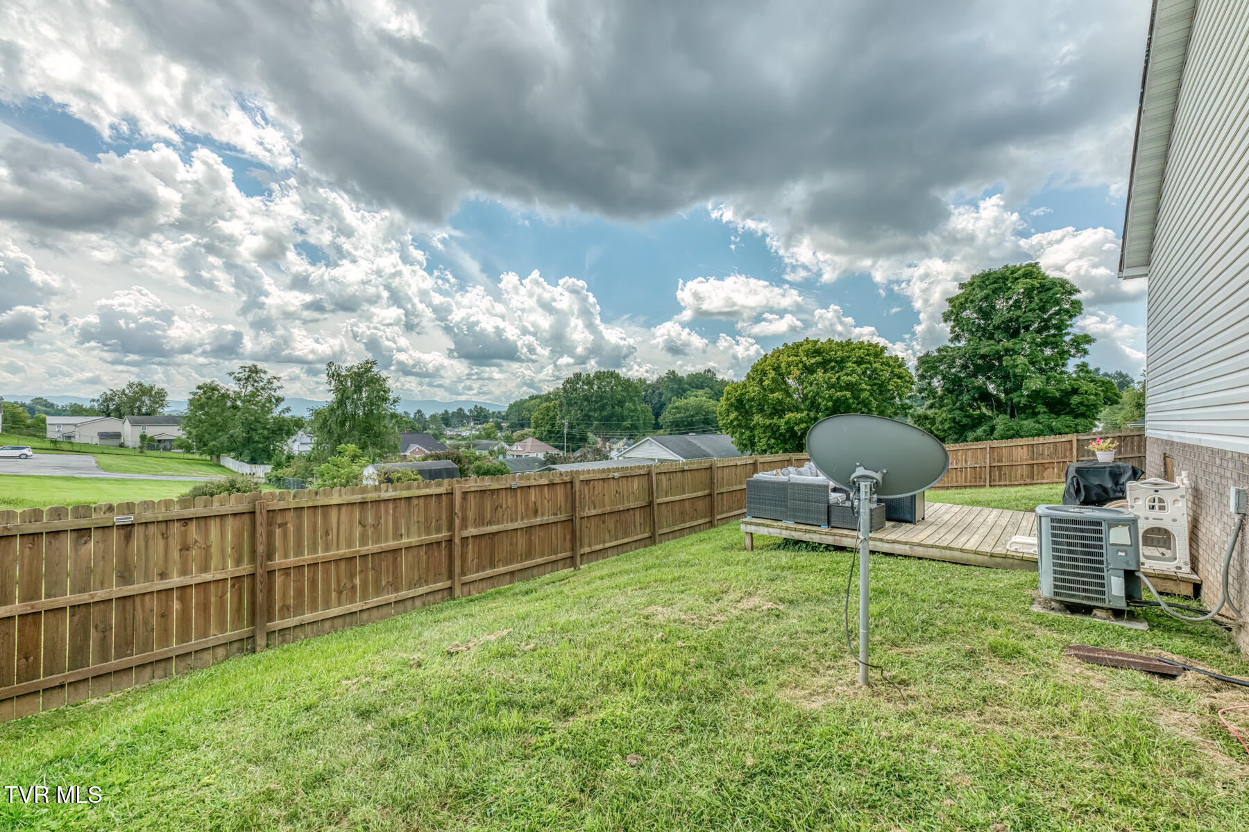 458 Spring Street Bristol, VA 24201 - Photo 33 of 35 458 Spring St-31