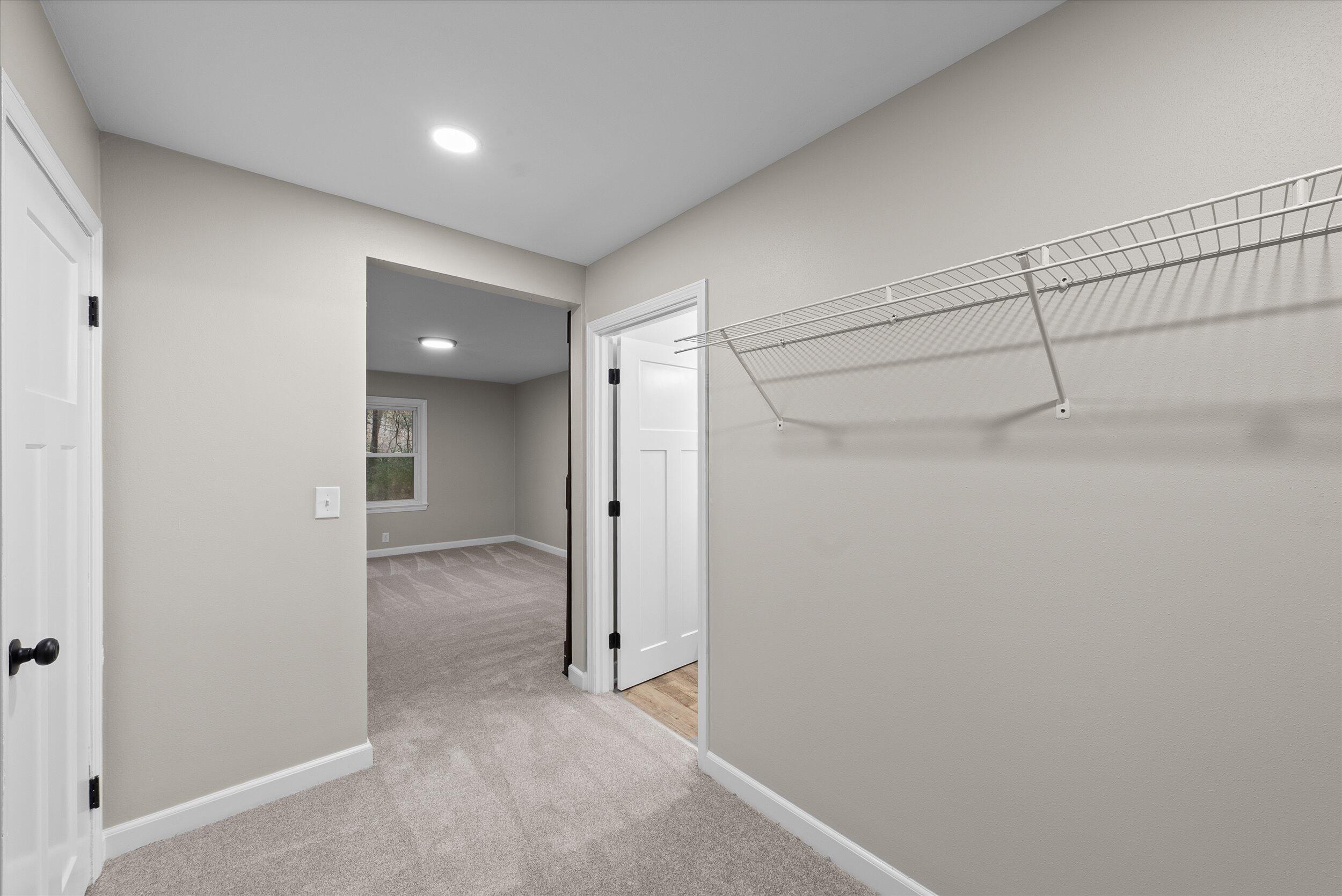 W204N9269 Lannon Road Menomonee Falls, WI 53051 - Photo 24 of 74 24-Primary Closet