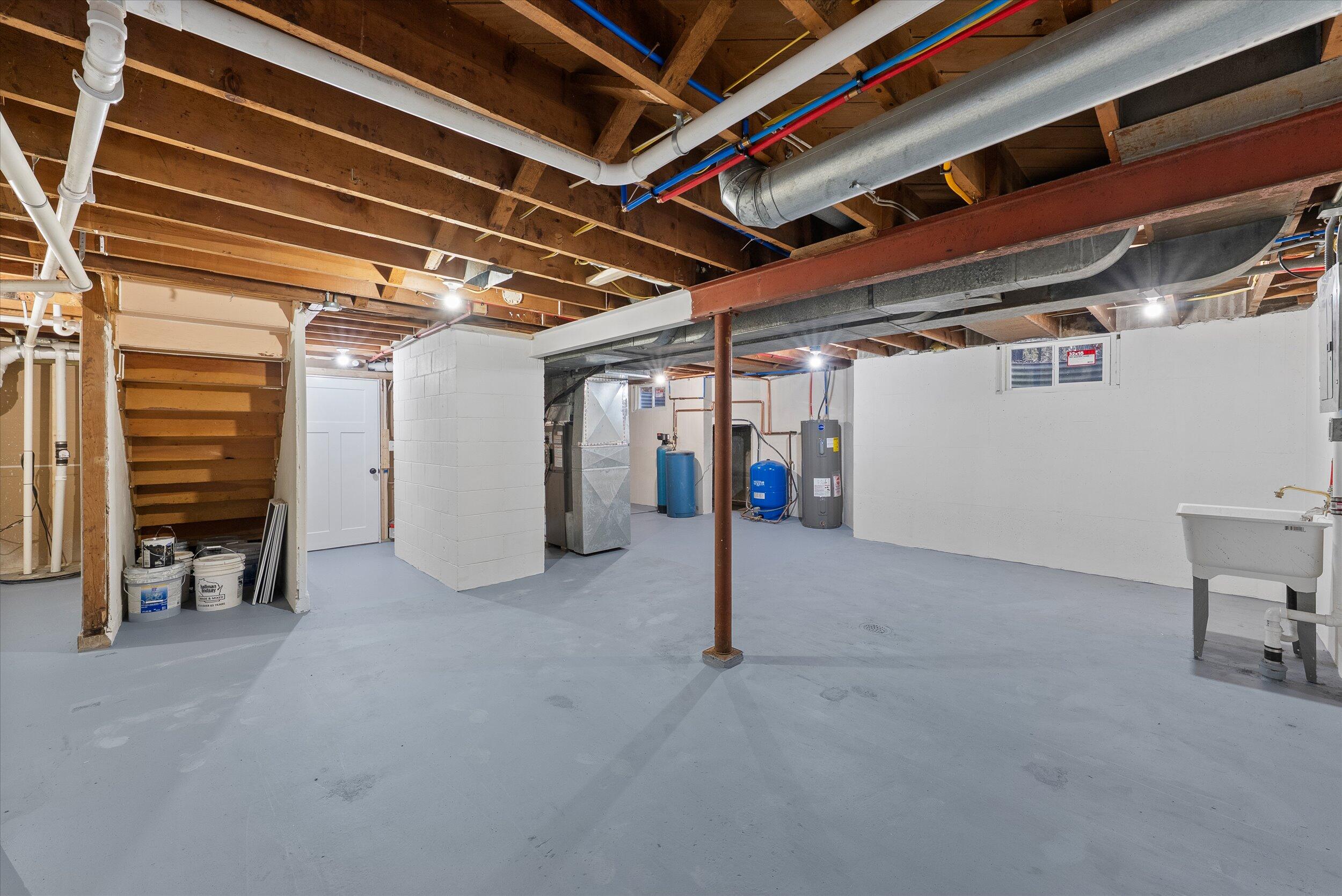 W204N9269 Lannon Road Menomonee Falls, WI 53051 - Photo 38 of 74 38-Lower Level