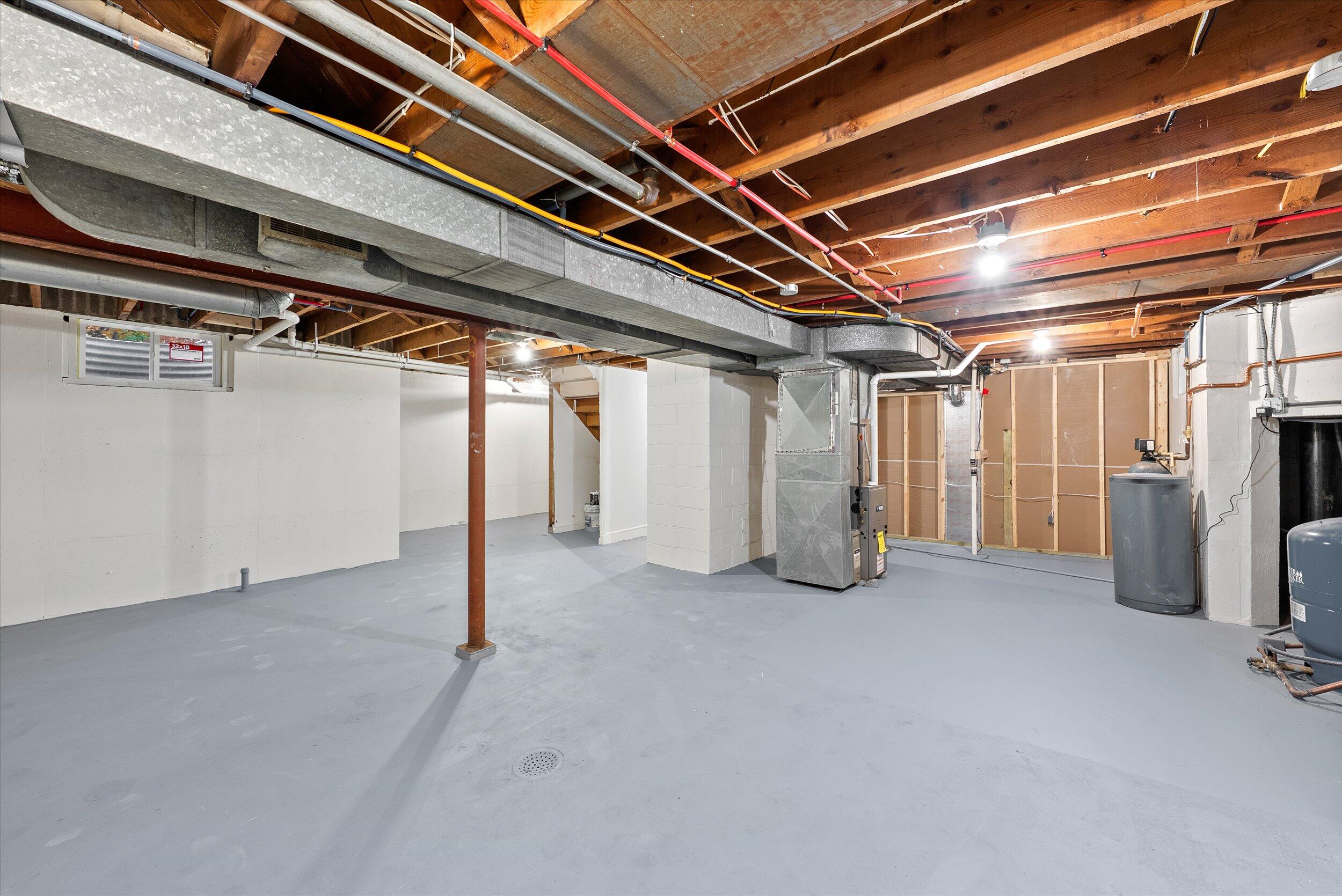 W204N9269 Lannon Road Menomonee Falls, WI 53051 - Photo 39 of 74 39-Lower Level