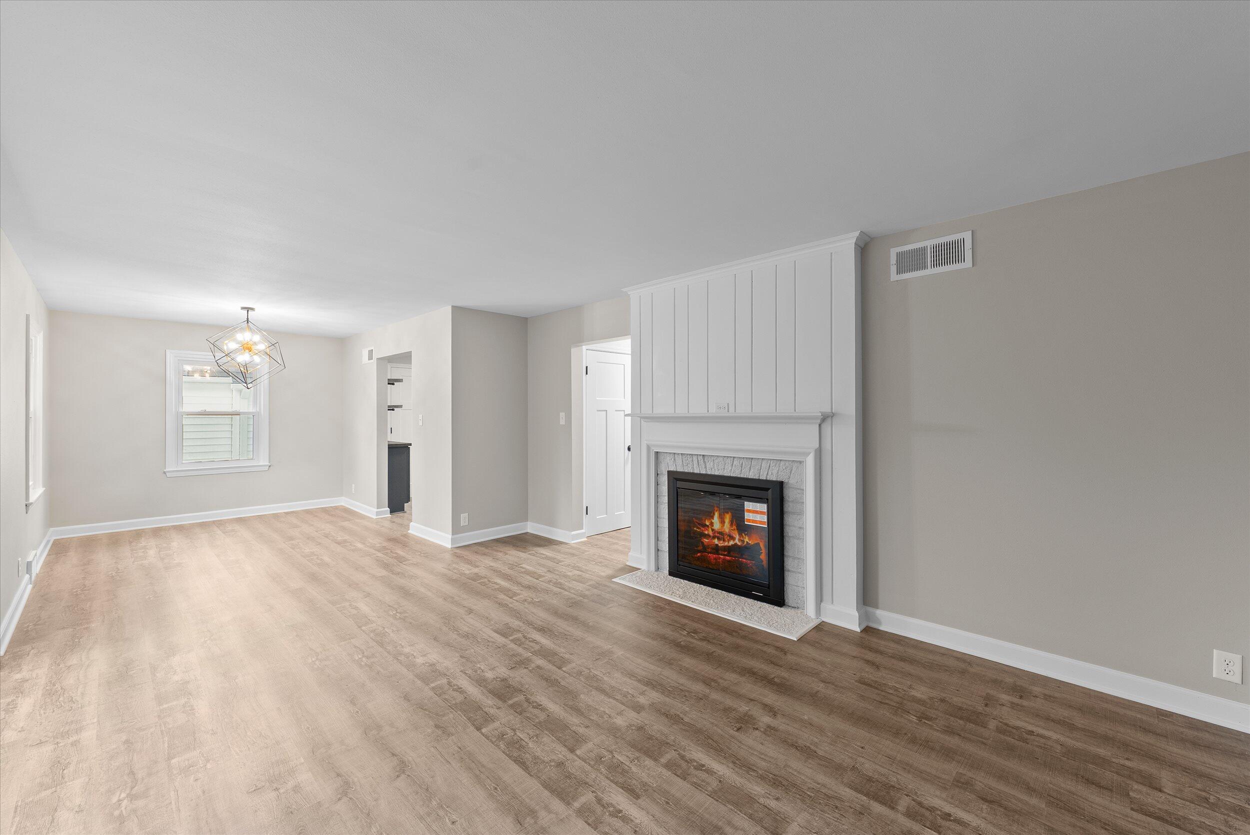 W204N9269 Lannon Road Menomonee Falls, WI 53051 - Photo 3 of 74 03-Living Room