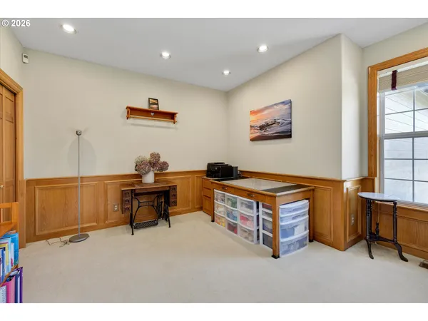 $660,000 | 1969 Northeast 20th Avenue, Canby, OR 97013