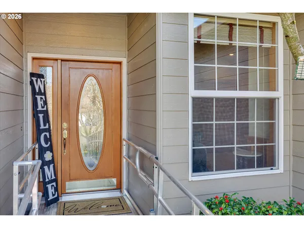 $660,000 | 1969 Northeast 20th Avenue, Canby, OR 97013