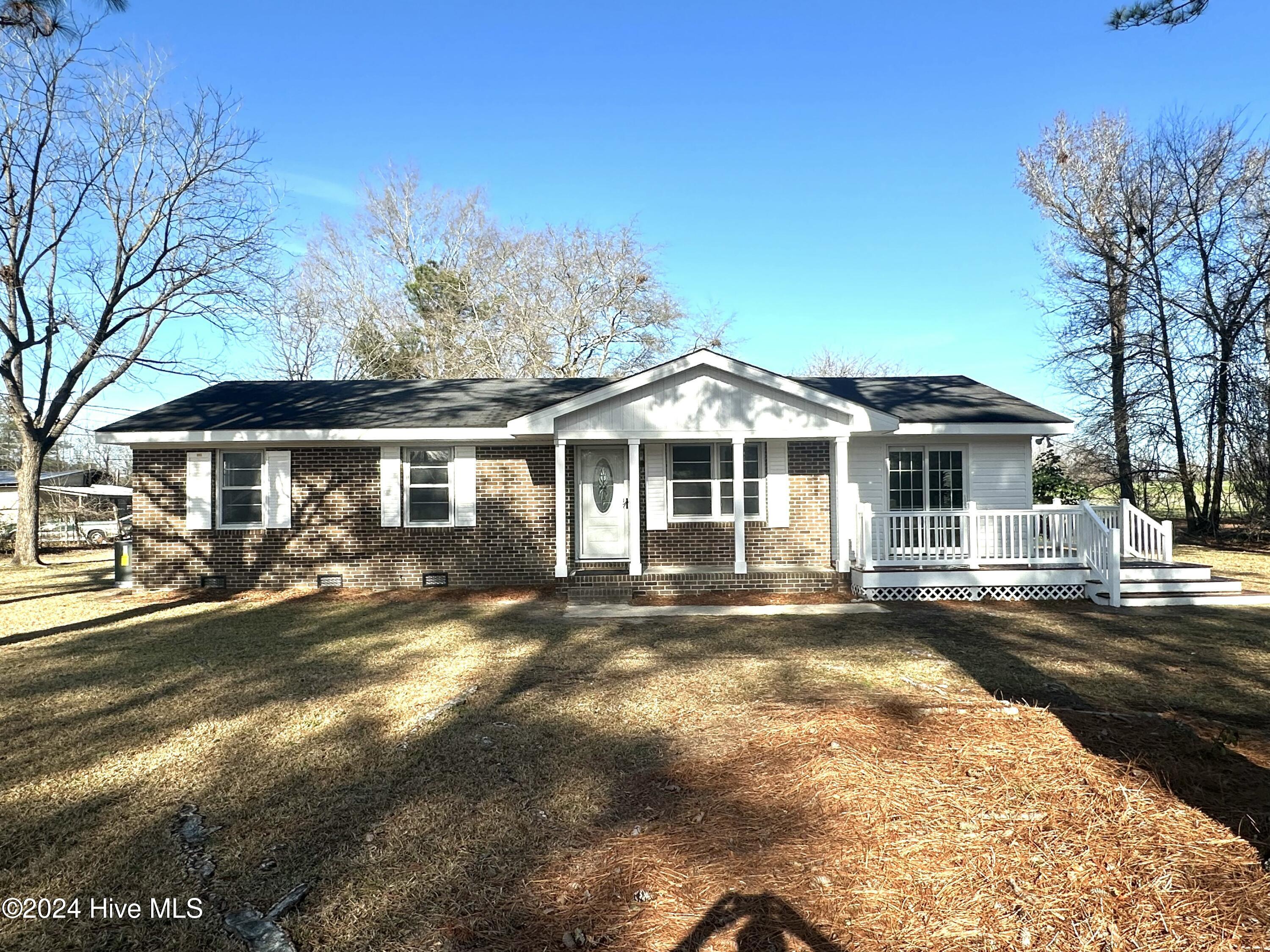 5411 1st Road Wilson, NC 27893 - Photo 2 of 13 IMG_6659