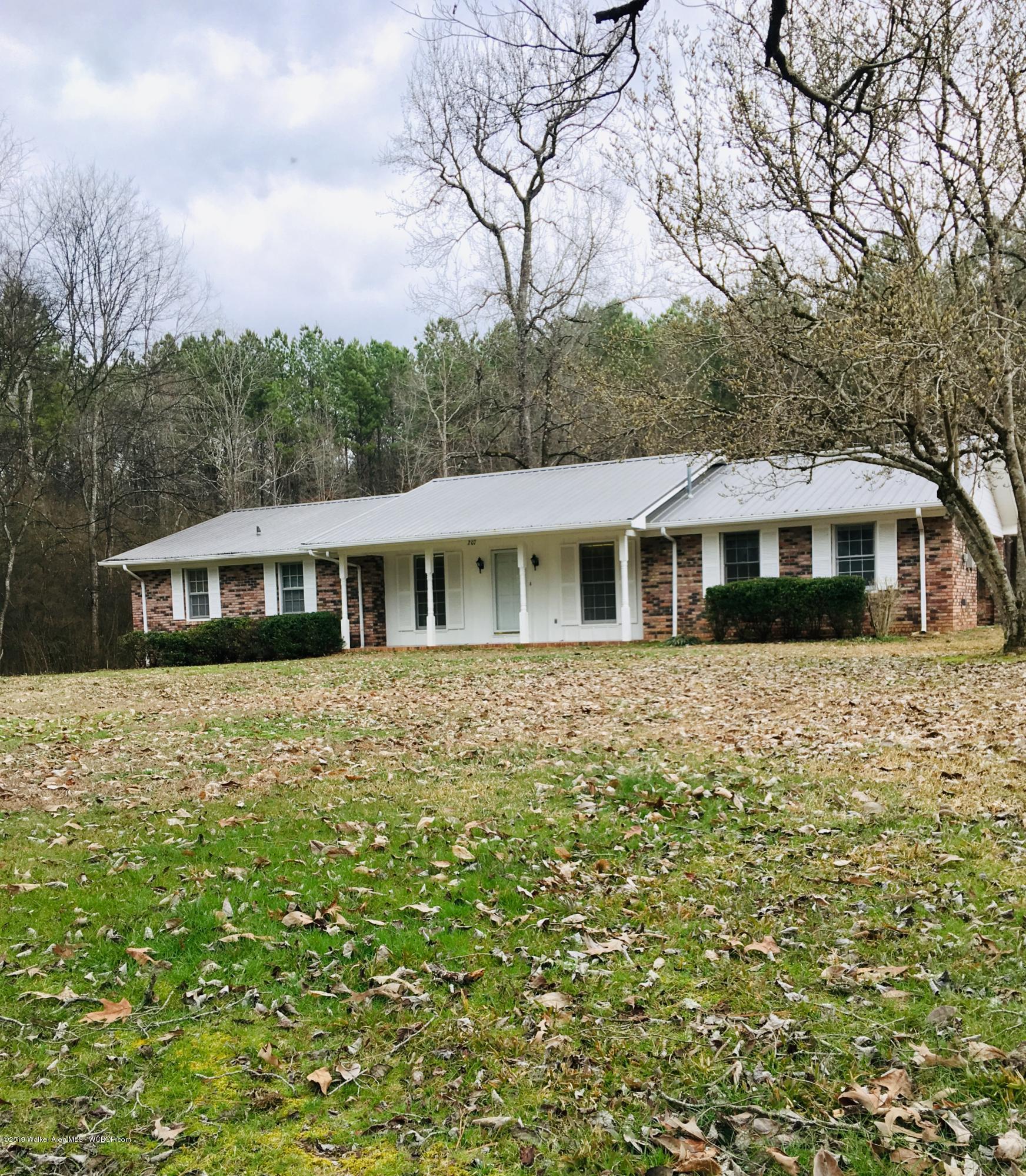 270 Ridgewood Drive Jasper, AL 35501 - Photo 1 of 19 Gallery Image 1