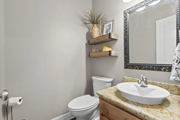 $439,000 | 6305 Meadow Mist Drive, Orange, TX 77632