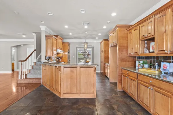 $439,000 | 6305 Meadow Mist Drive, Orange, TX 77632