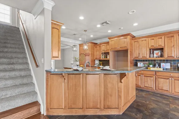 $439,000 | 6305 Meadow Mist Drive, Orange, TX 77632