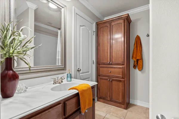 $439,000 | 6305 Meadow Mist Drive, Orange, TX 77632