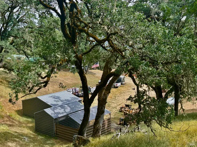 $2,950,000 | 2371 McNab Ranch Road, Ukiah, CA 95482