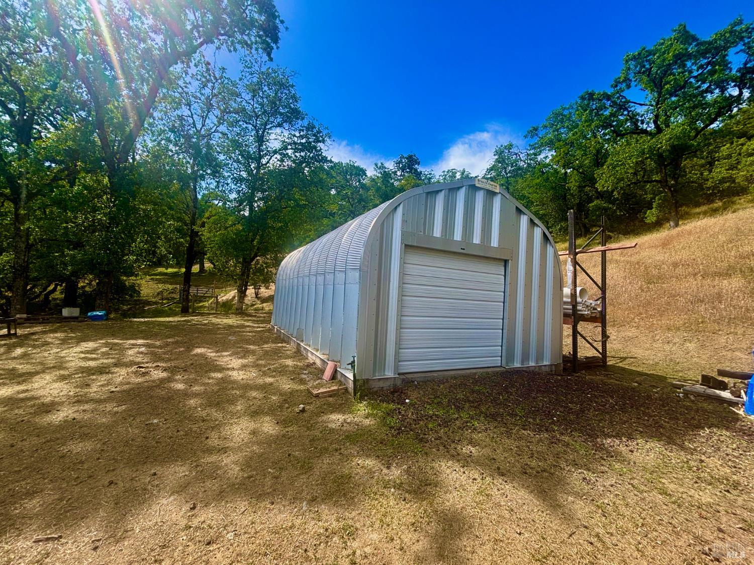 2371 McNab Ranch Road Ukiah, CA 95482 - Photo 17 of 93