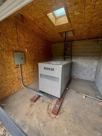 $2,950,000 | 2371 McNab Ranch Road, Ukiah, CA 95482